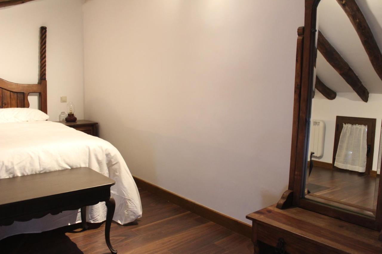 Apartamentos Rurales 'Los Soportales' Tendilla Buitenkant foto